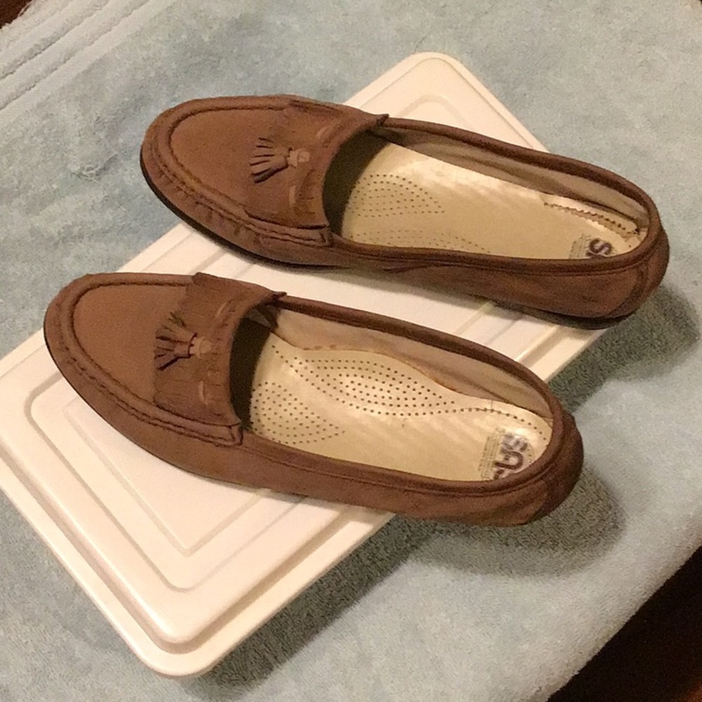 SAS Brown Suede Softie Shoes.